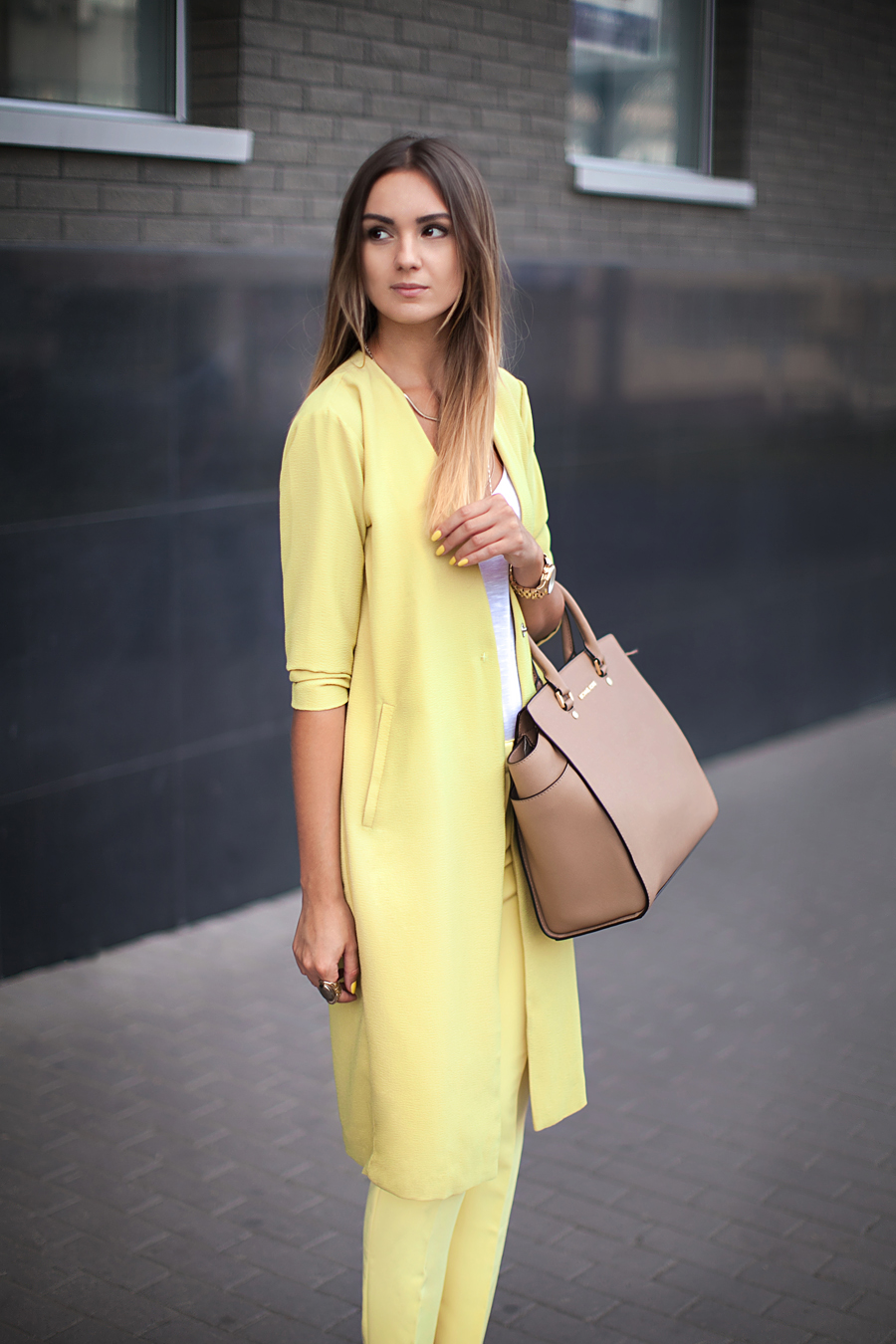 nika-huk-fashion-blogger-ukraine-style-outfit-look-of-the-day-michael-kors-bags