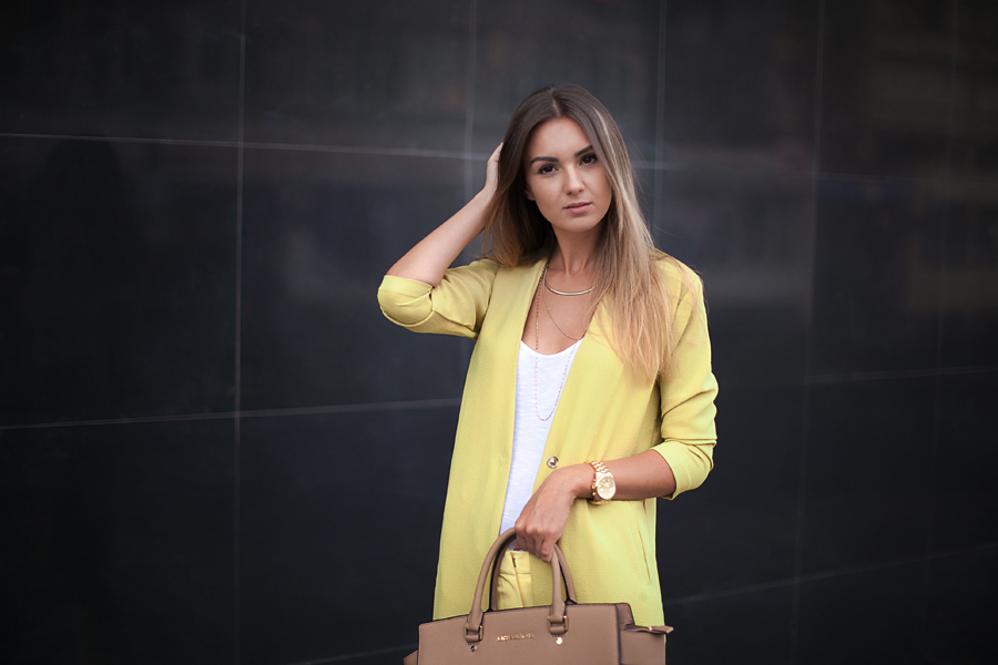 fashion-blogger-lime-coat-how-to-wear